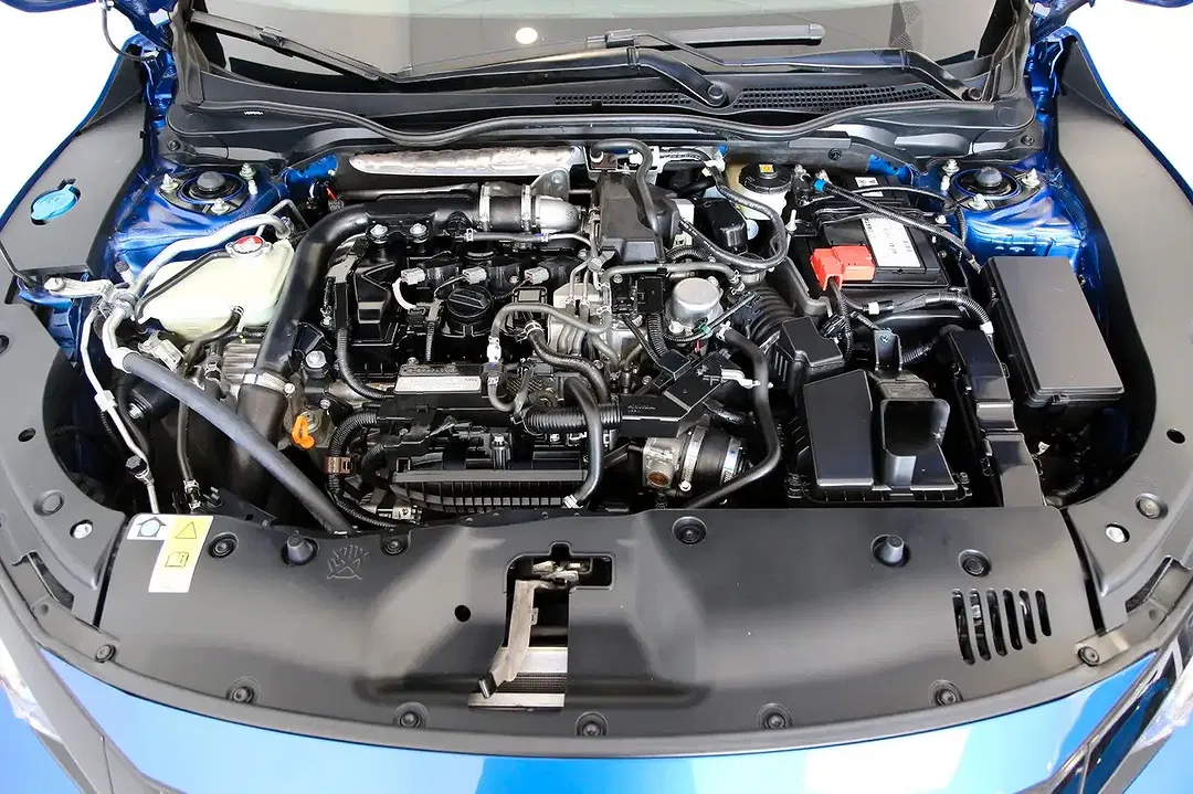 Honda Civic - Thumbnail 23