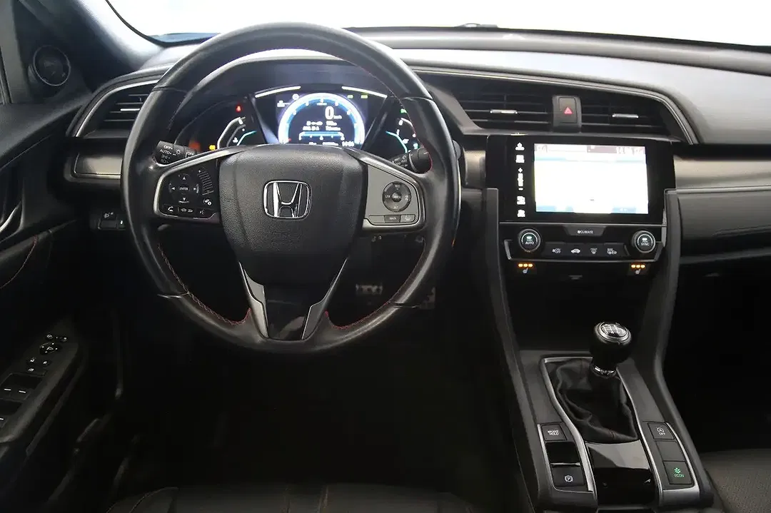Honda Civic - Thumbnail 8