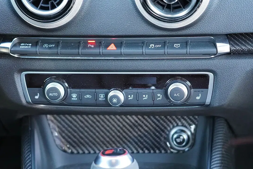Audi RS3 - Thumbnail 12