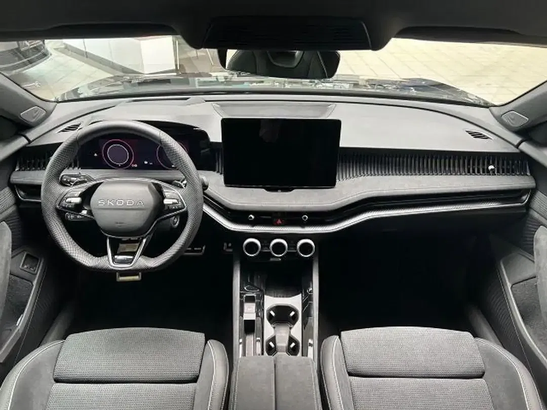 Skoda Superb - Thumbnail 14