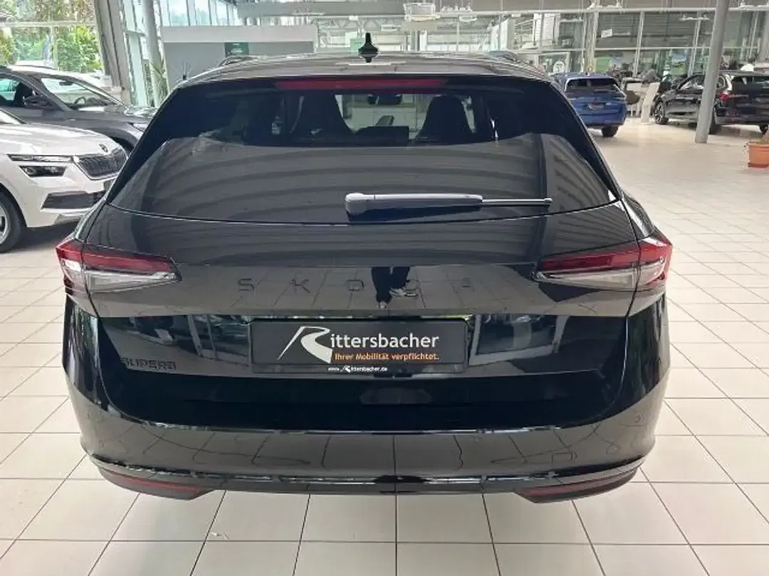 Skoda Superb - Thumbnail 5