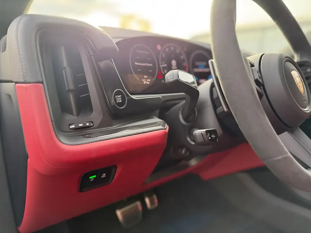 Porsche Cayenne - Thumbnail 15