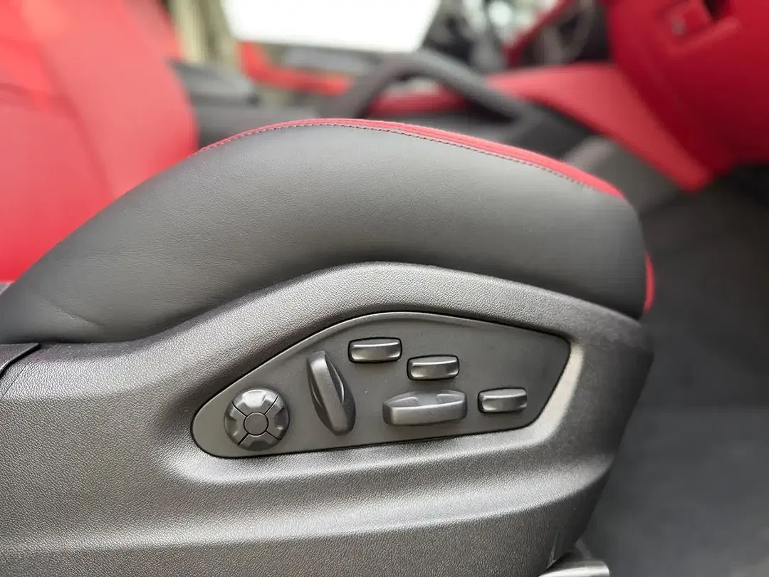 Porsche Cayenne - Thumbnail 21