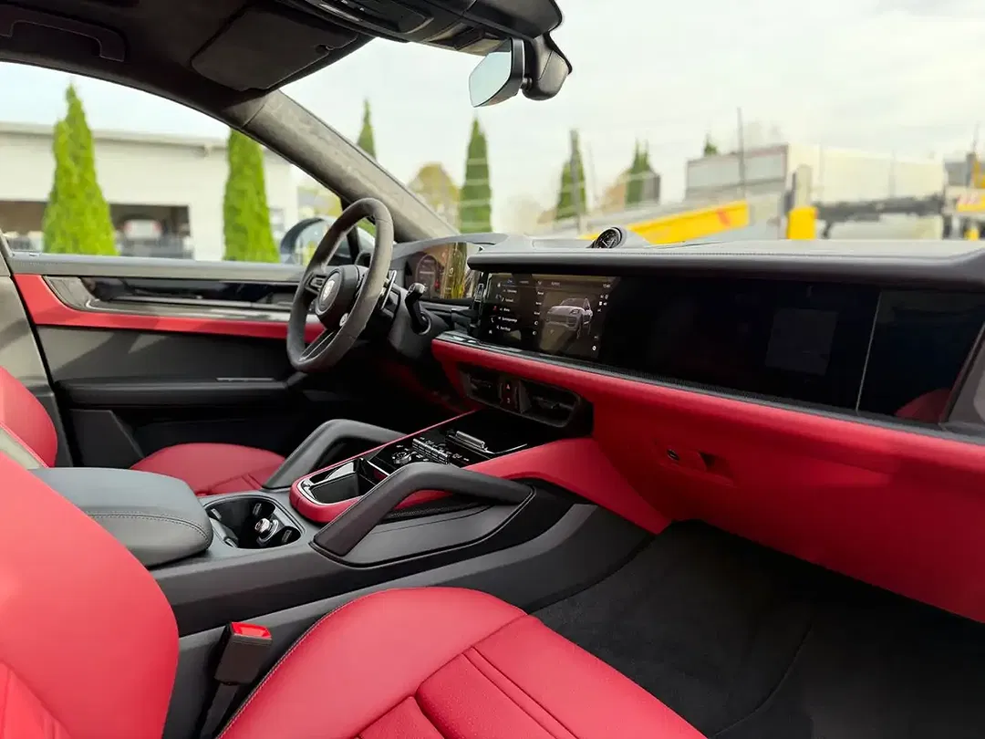 Porsche Cayenne - Thumbnail 22