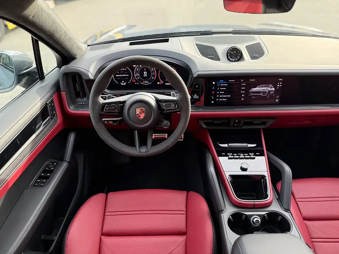Porsche Cayenne - Thumbnail 24