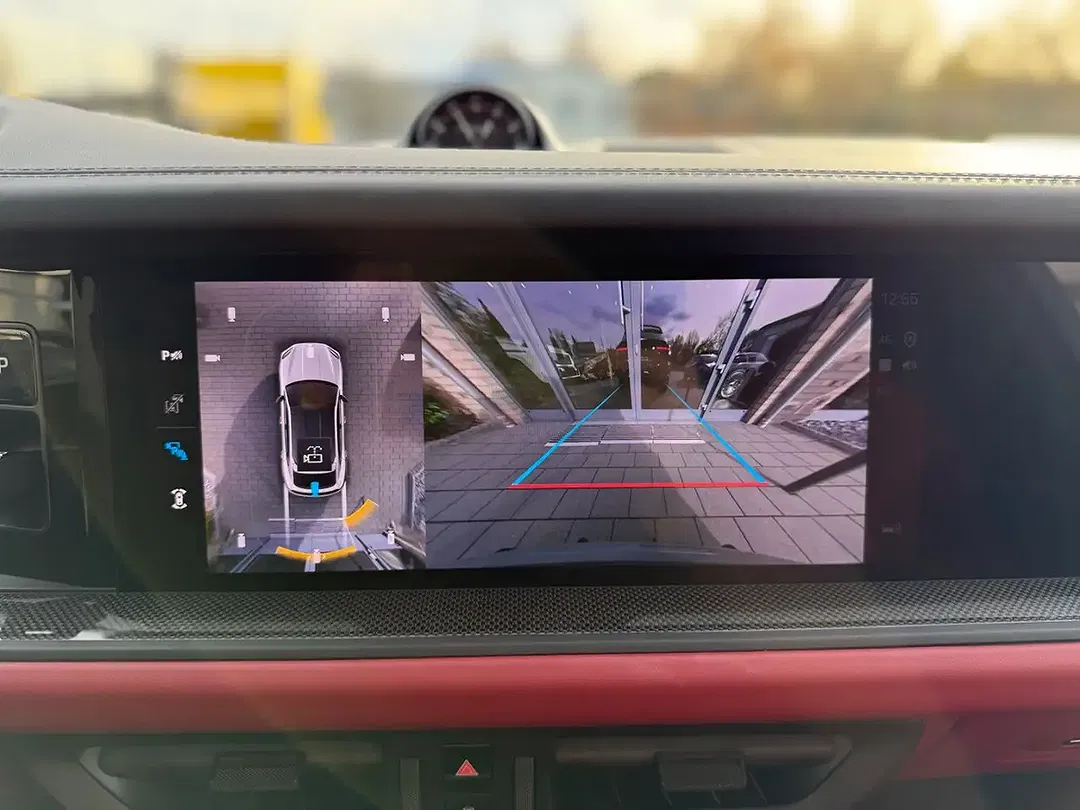 Porsche Cayenne - Thumbnail 33