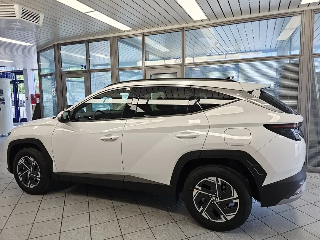 Hyundai TUCSON - Thumbnail 23