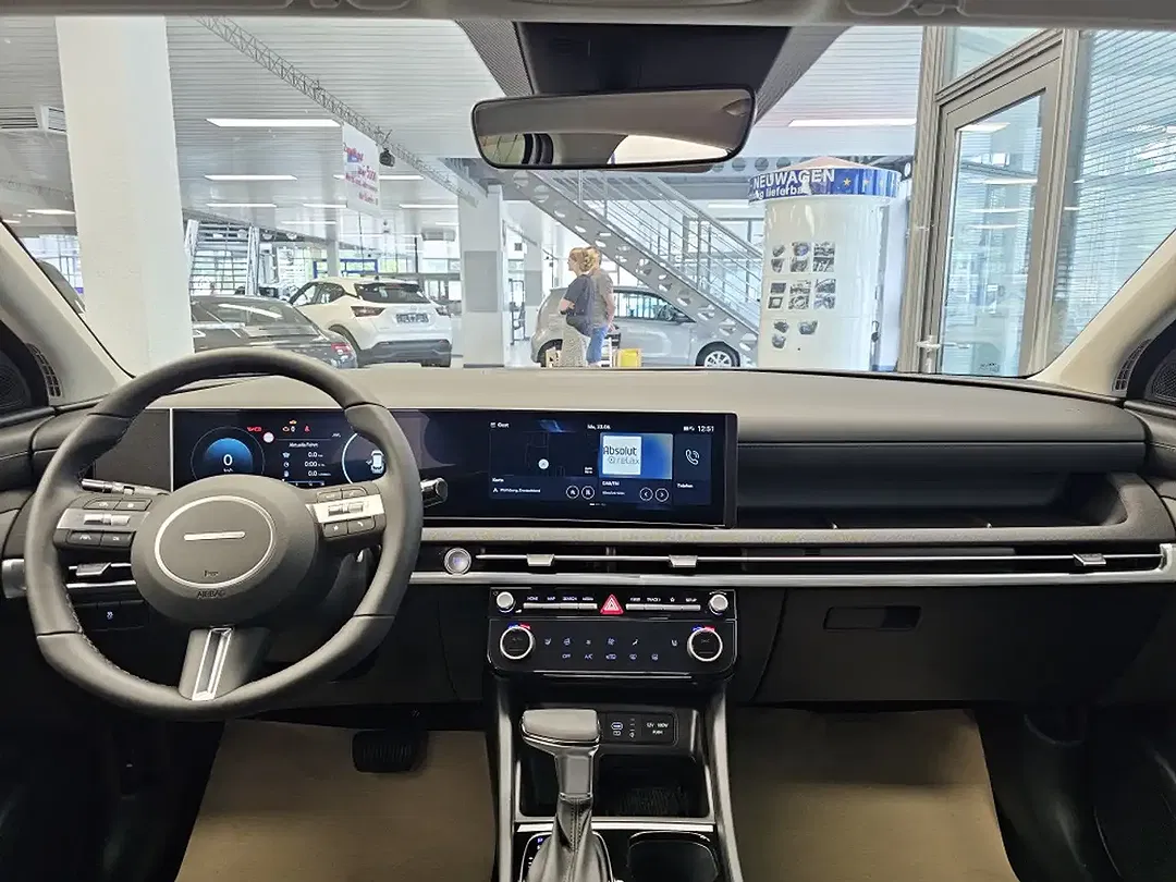 Hyundai TUCSON - Thumbnail 7