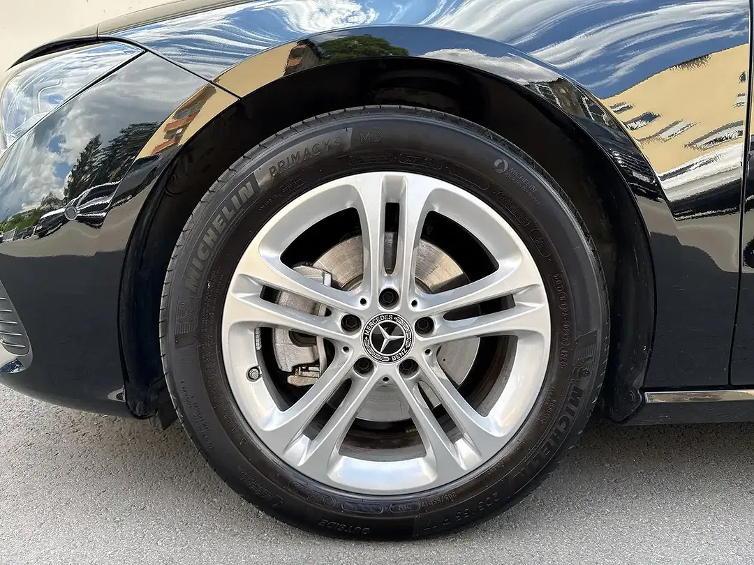 Mercedes-Benz CLA 200 - Thumbnail 12