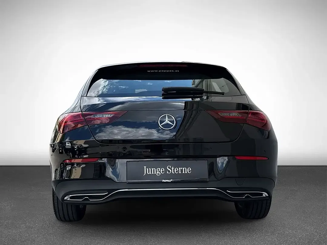 Mercedes-Benz CLA 200 - Thumbnail 4
