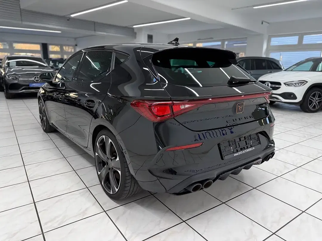 CUPRA Leon - Thumbnail 2