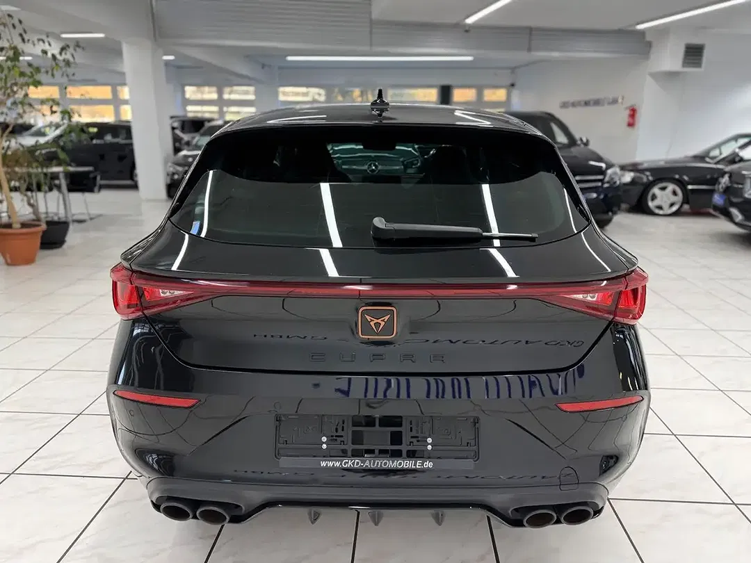 CUPRA Leon - Thumbnail 4