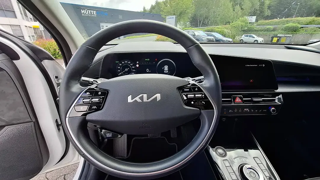Kia Niro - Thumbnail 10