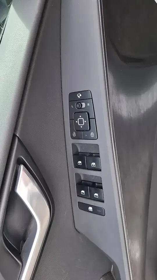 Kia Niro - Thumbnail 13