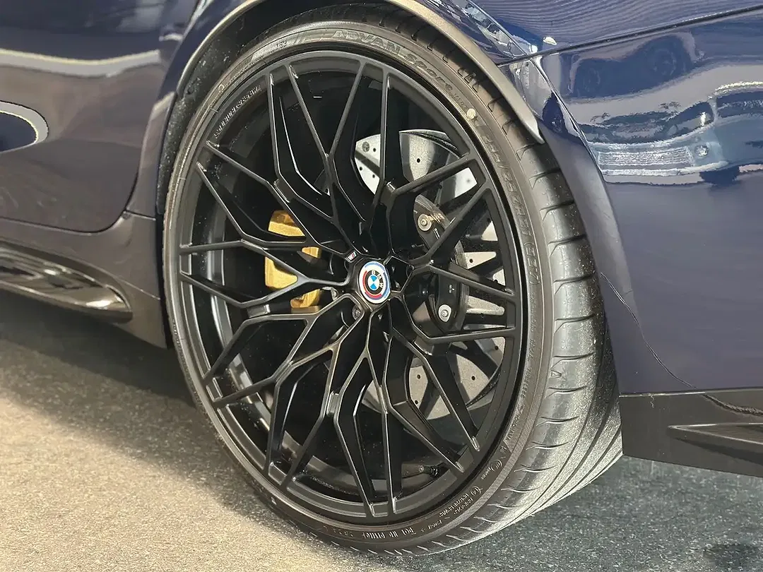 BMW M3 - Thumbnail 14