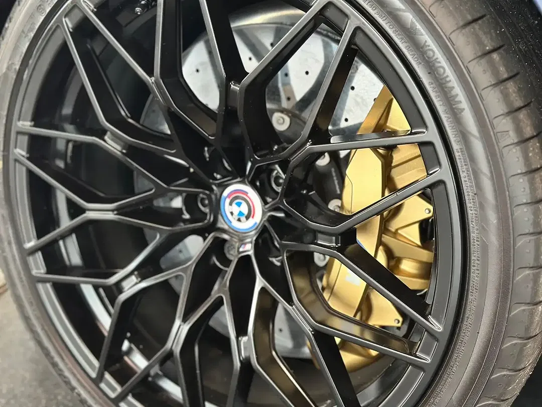 BMW M3 - Thumbnail 15