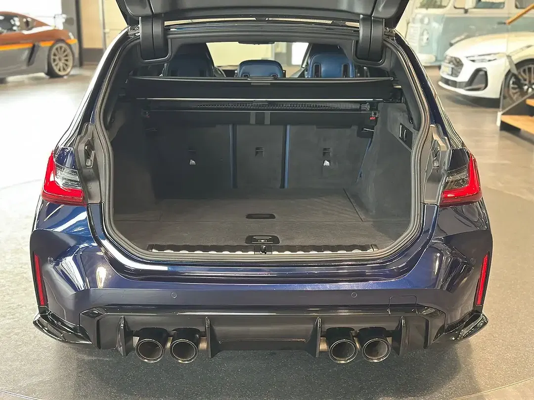 BMW M3 - Thumbnail 9
