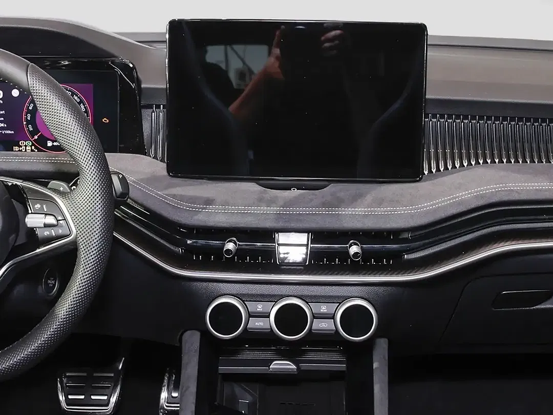 Skoda Superb - Thumbnail 12
