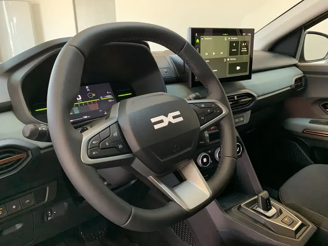 Dacia Sandero - Thumbnail 10
