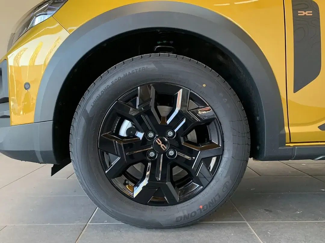 Dacia Sandero - Thumbnail 13