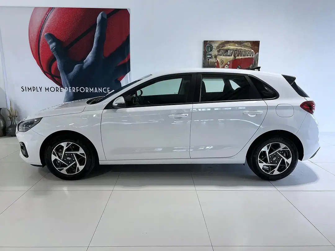 Hyundai i30 - Thumbnail 3