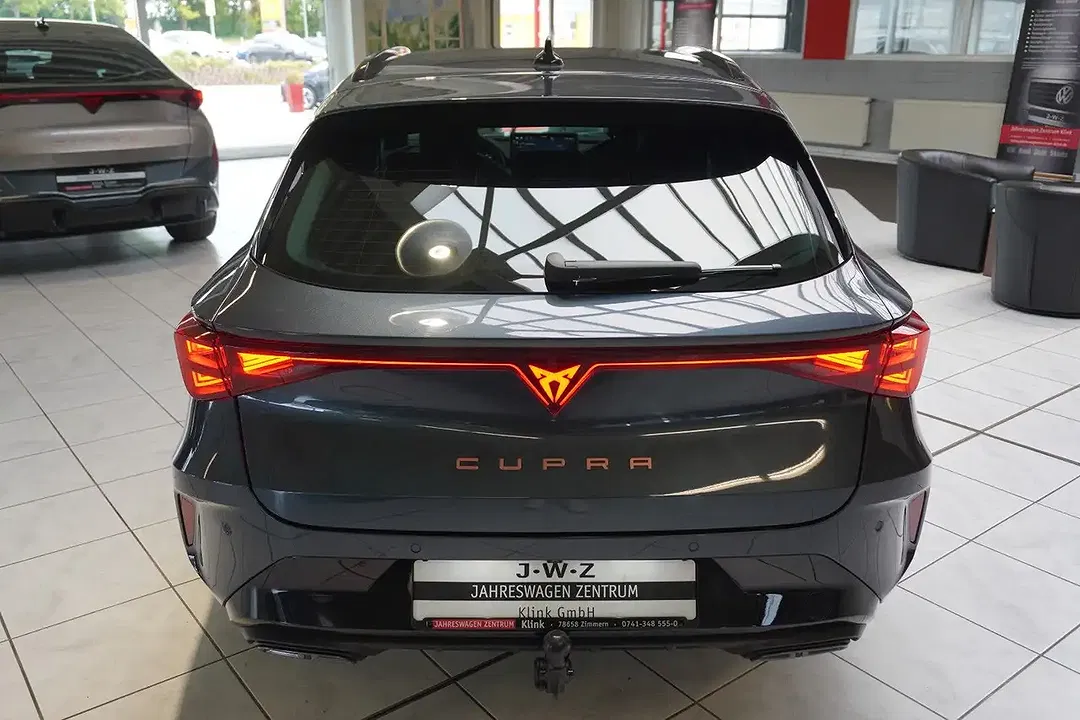CUPRA Leon - Thumbnail 5