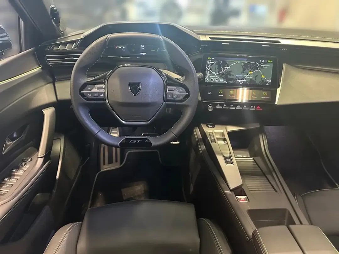 Peugeot 308 - Thumbnail 10