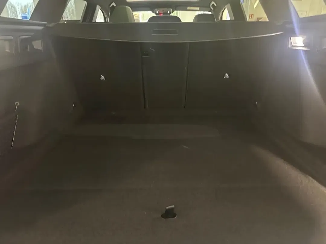 Peugeot 308 - Thumbnail 12
