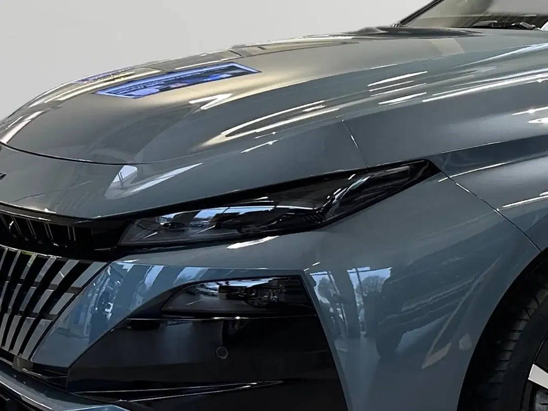 Peugeot 308 - Thumbnail 5
