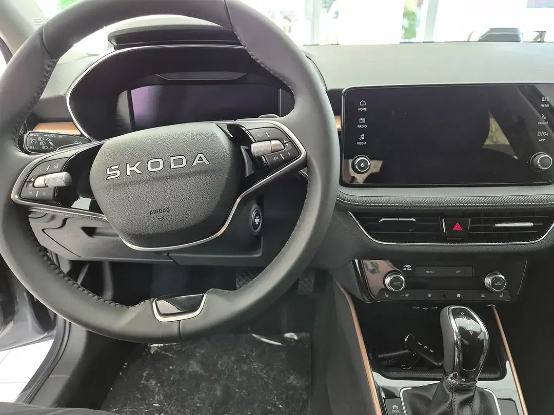 Skoda Fabia - Thumbnail 12