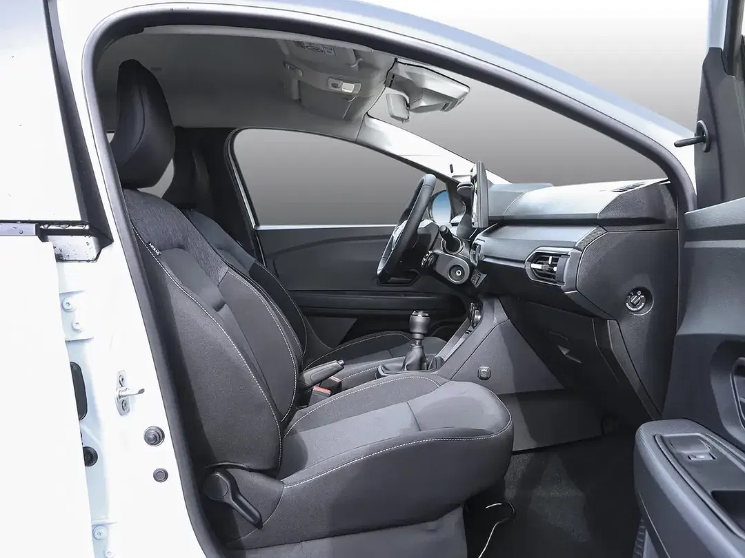 Dacia Sandero - Thumbnail 4