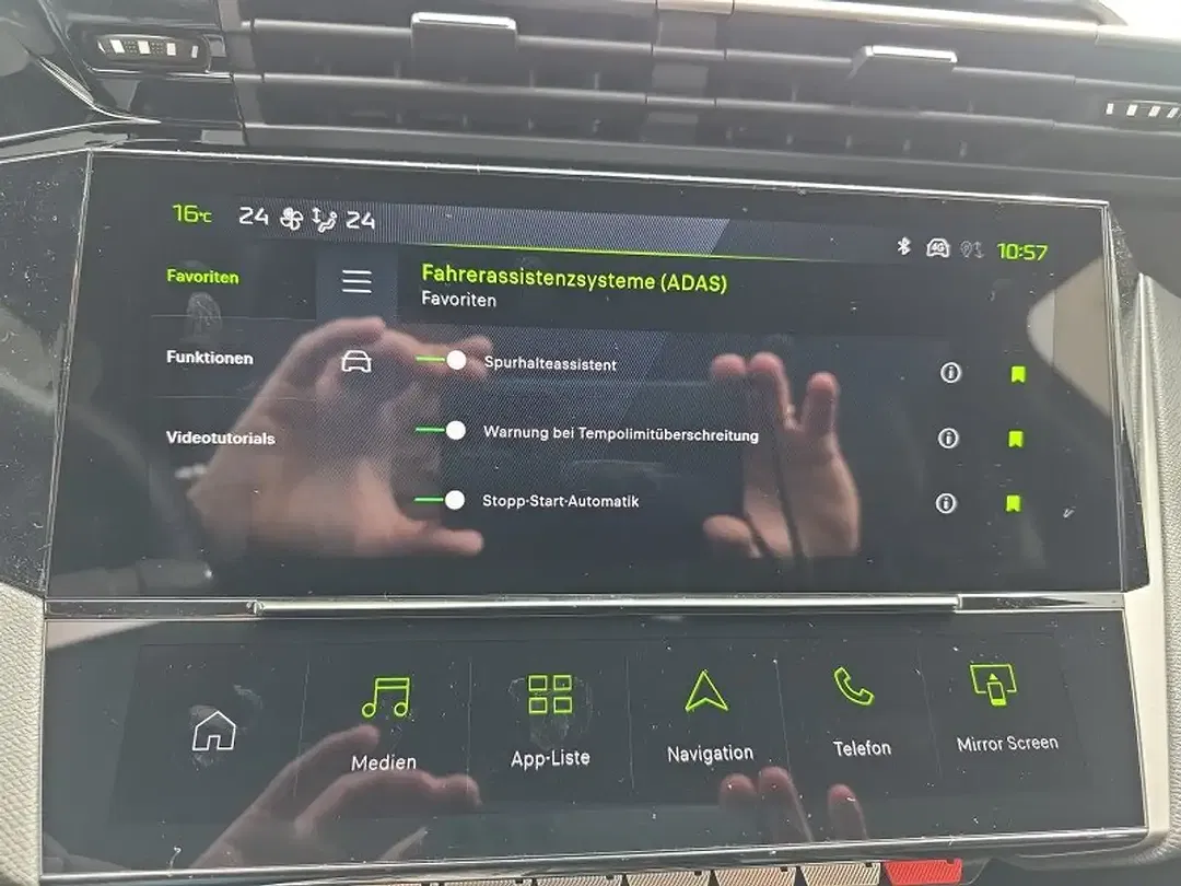 Peugeot 308 - Thumbnail 42