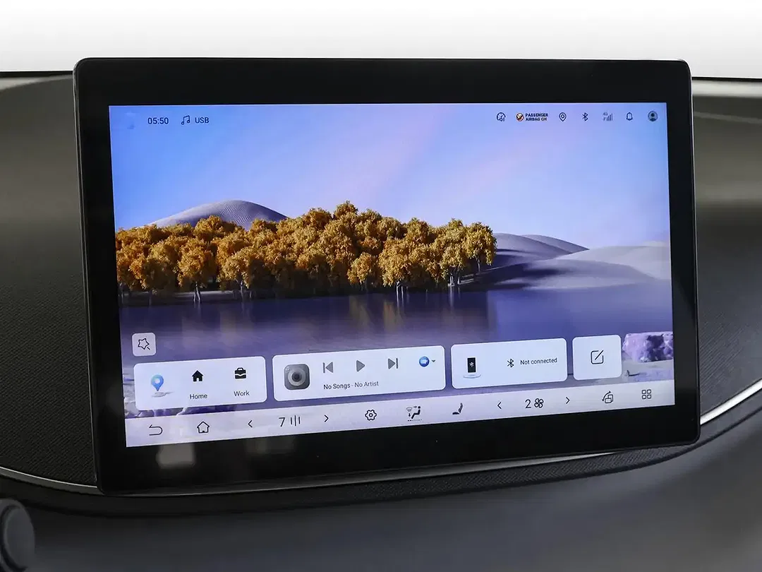 BYD Dolphin - Thumbnail 8