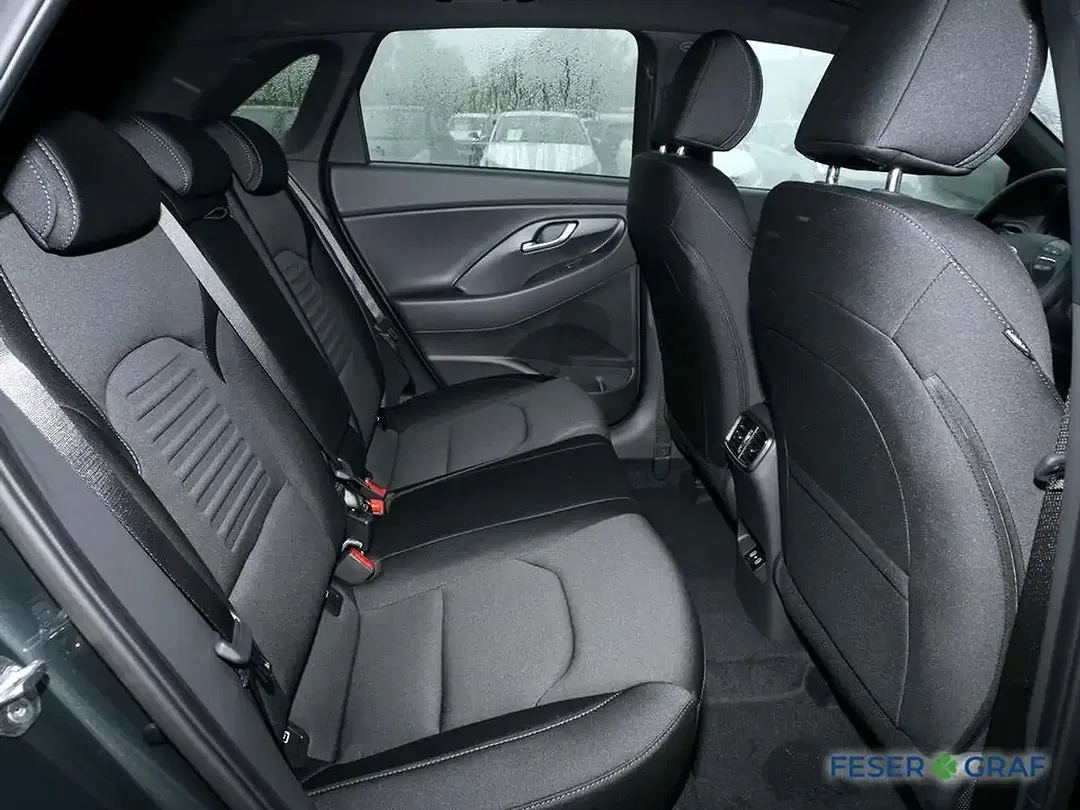 Hyundai i30 - Thumbnail 5