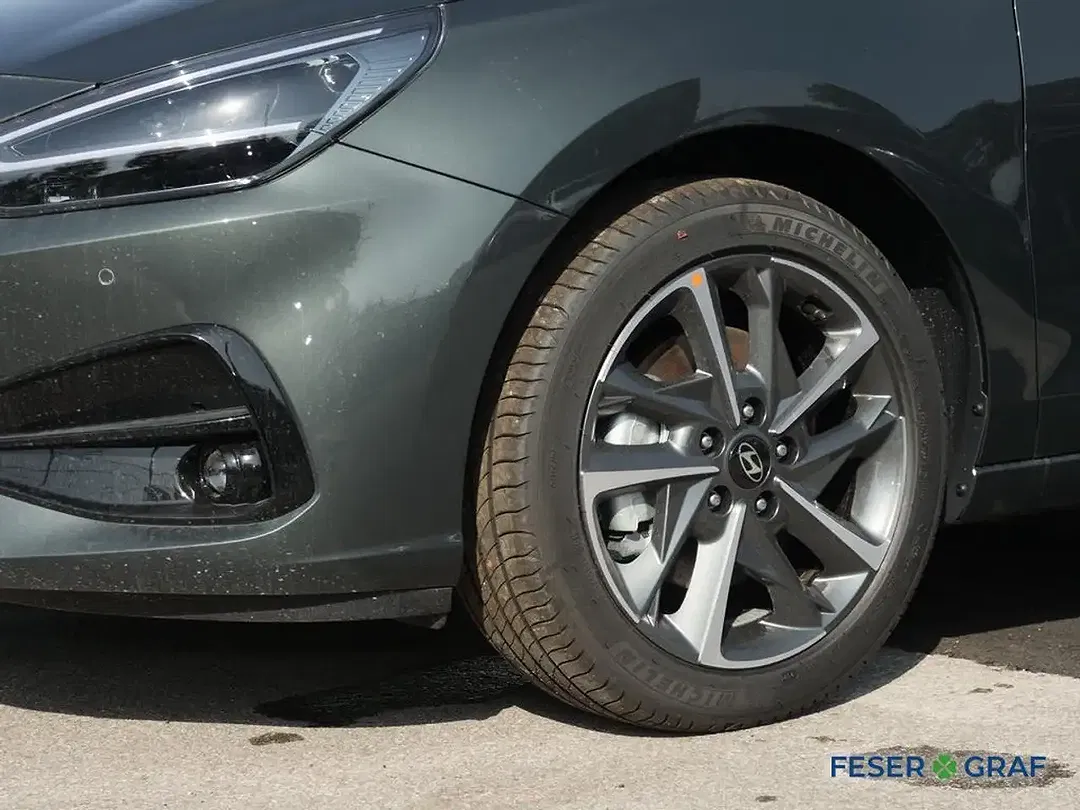 Hyundai i30 - Thumbnail 9