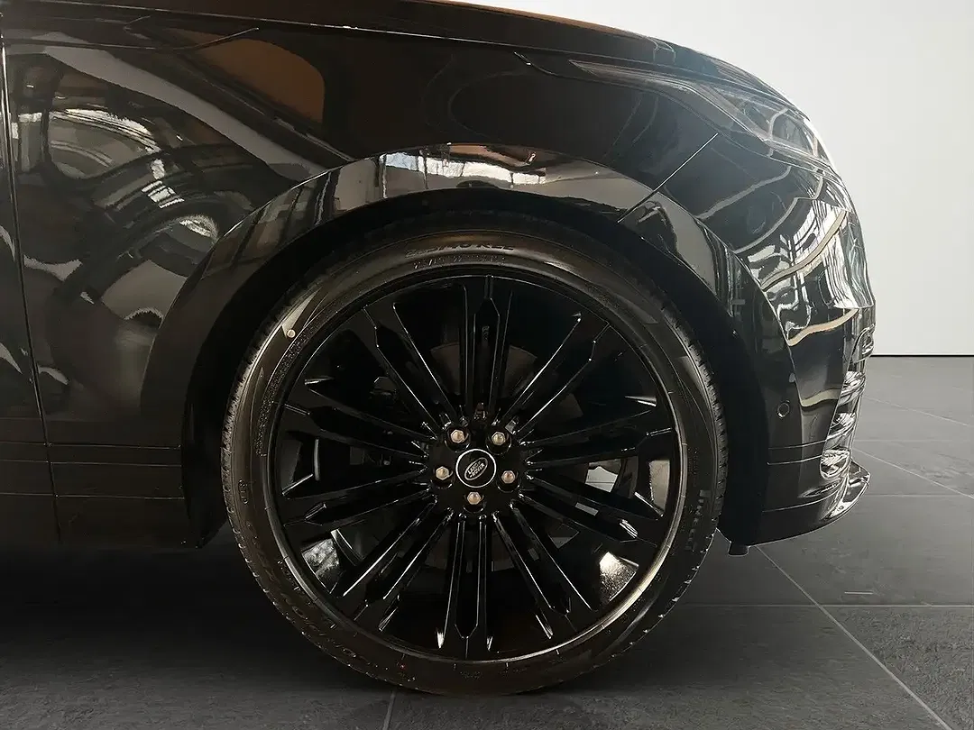 Land Rover Range Rover Velar - Thumbnail 3