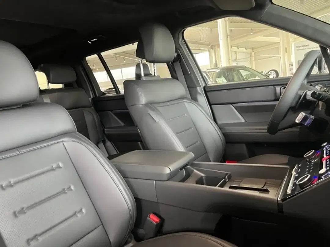 Hyundai SANTA FE - Thumbnail 14