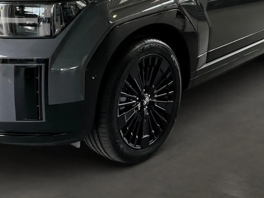 Hyundai SANTA FE - Thumbnail 5