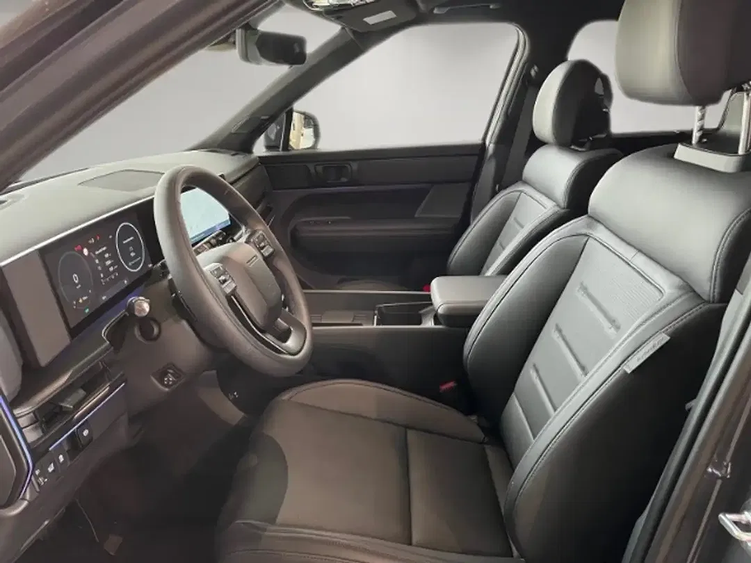 Hyundai SANTA FE - Thumbnail 6