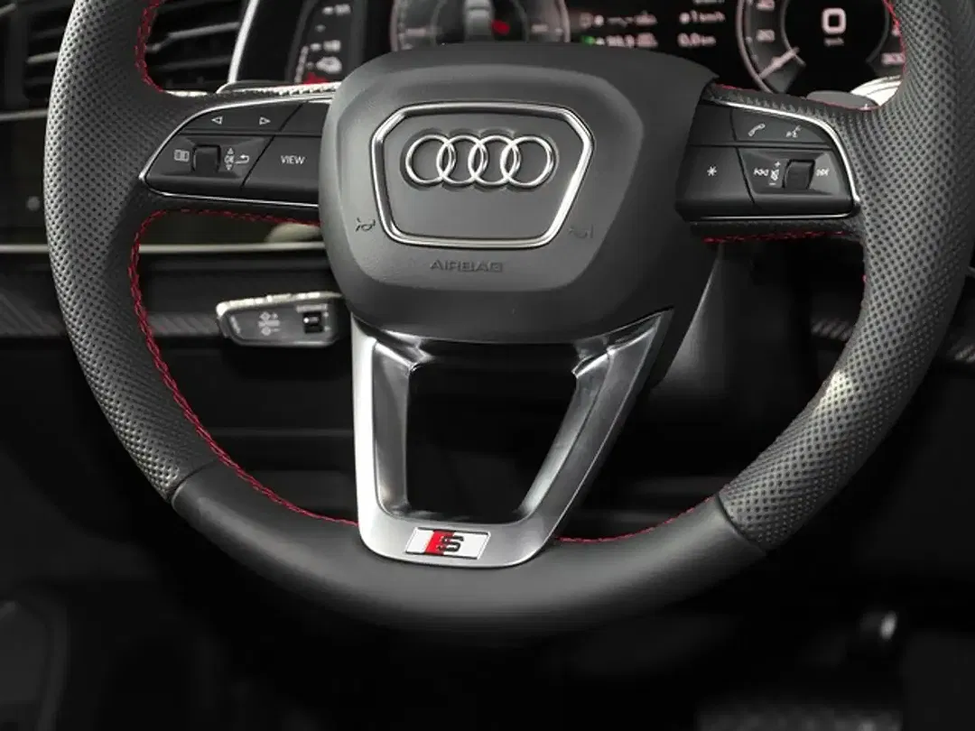 Audi Q7 - Thumbnail 10