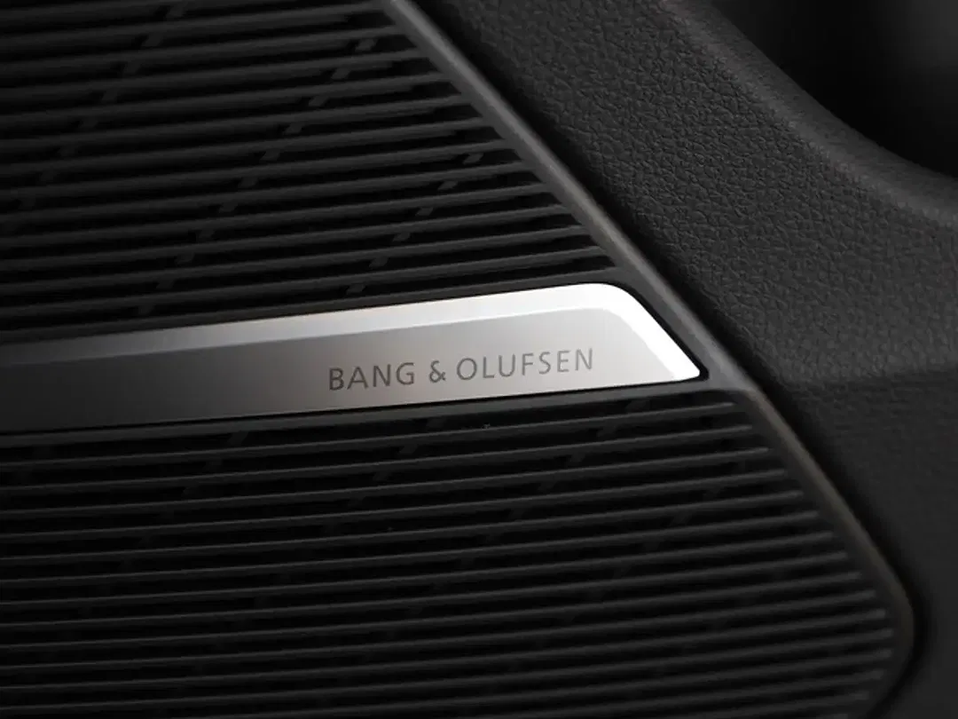 Audi Q7 - Thumbnail 11