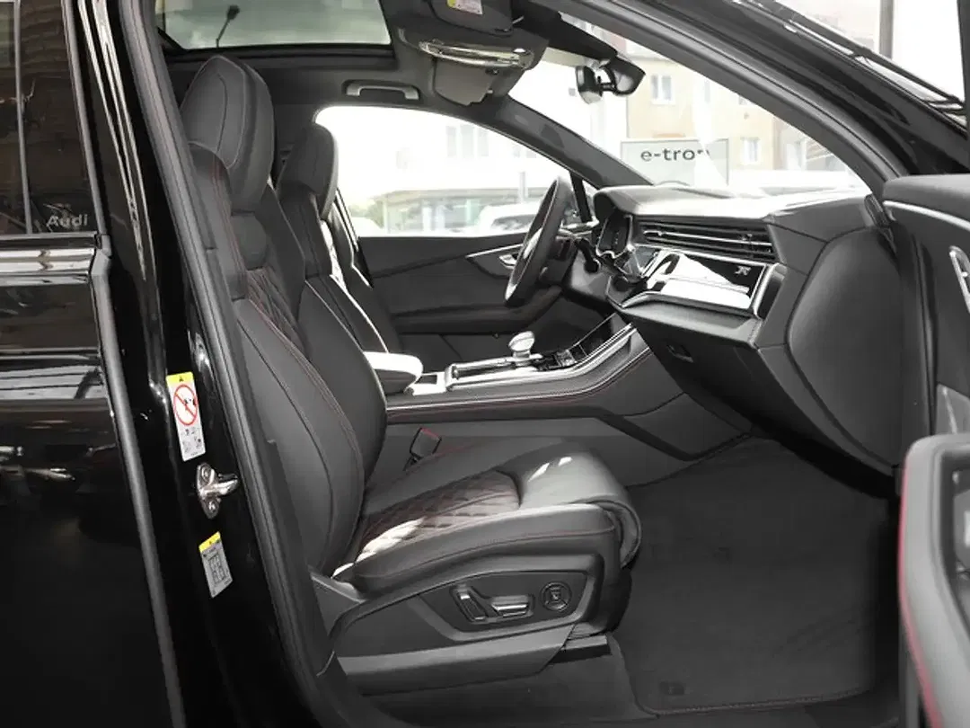 Audi Q7 - Thumbnail 4
