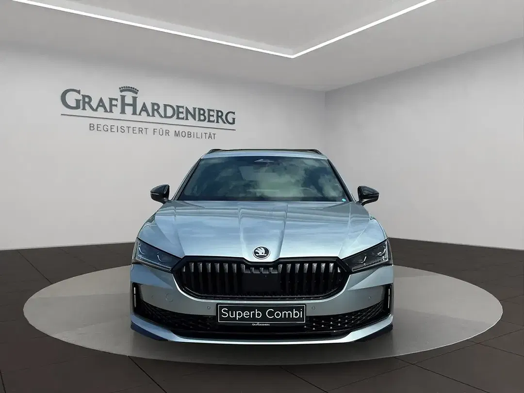Skoda Superb - Thumbnail 9
