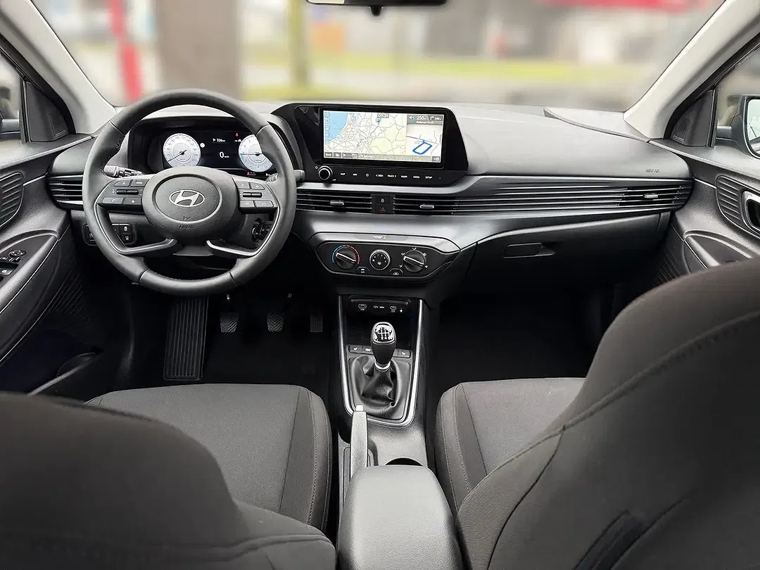 Hyundai i20 - Thumbnail 13