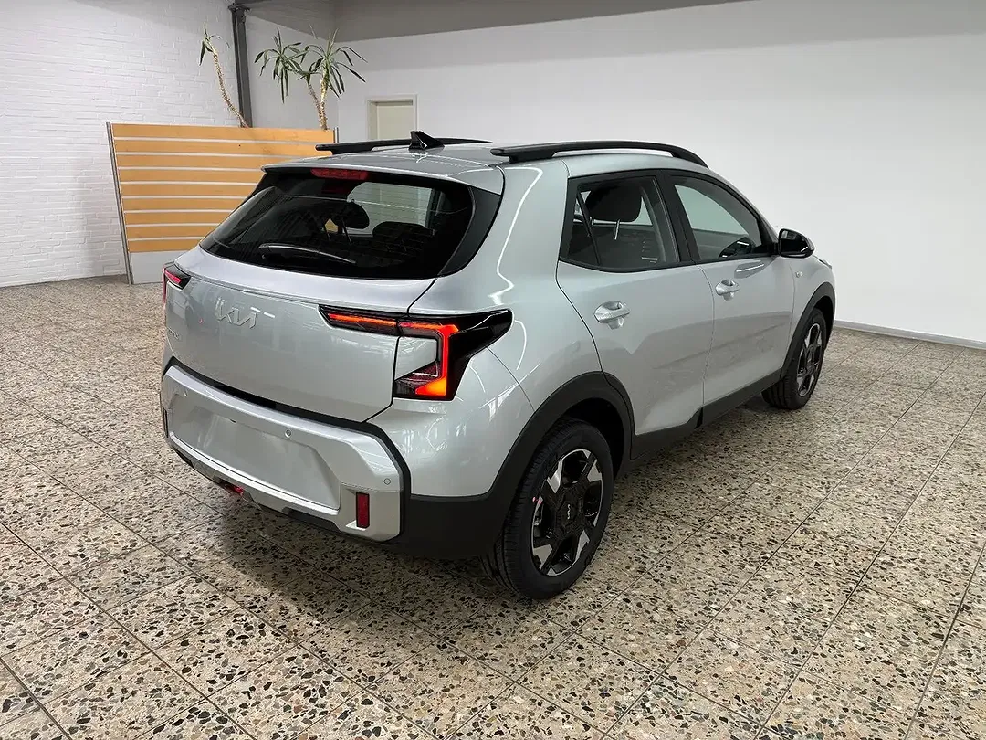 Kia Stonic - Thumbnail 13