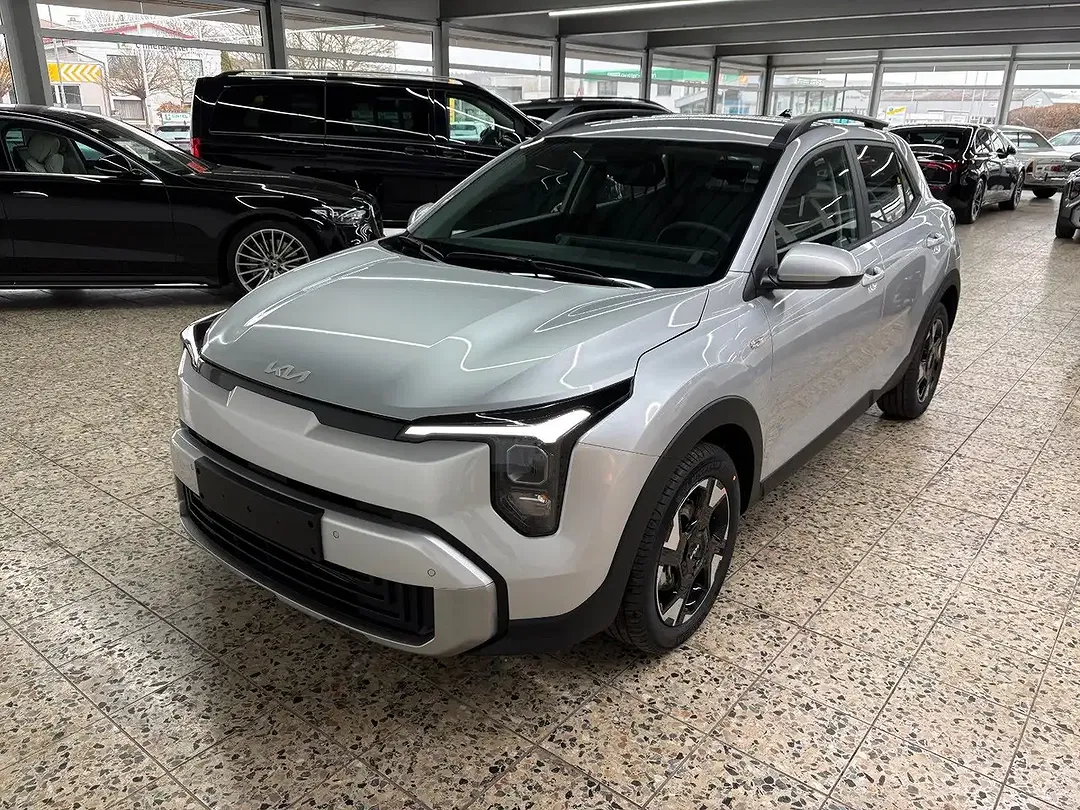 Kia Stonic - Thumbnail 8