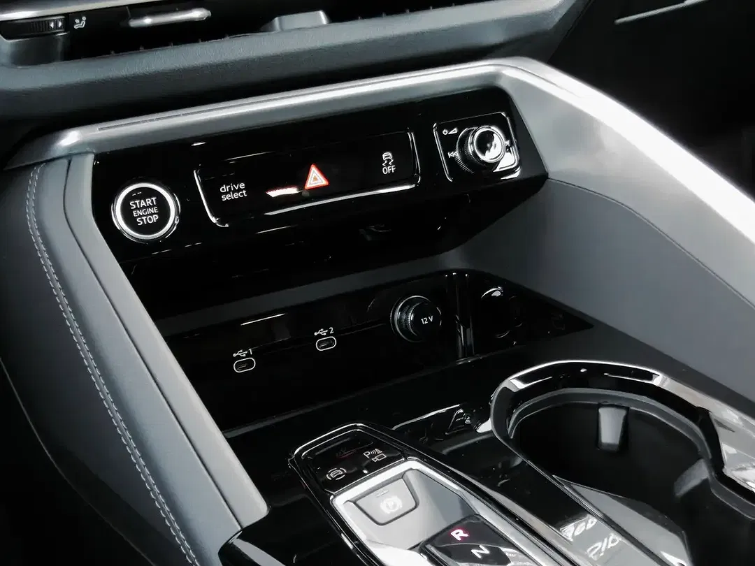 Audi Q5 - Thumbnail 9