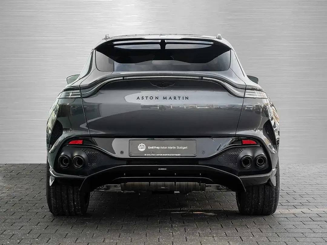 Aston Martin DBX - Thumbnail 11
