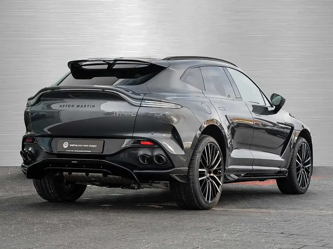 Aston Martin DBX - Thumbnail 9