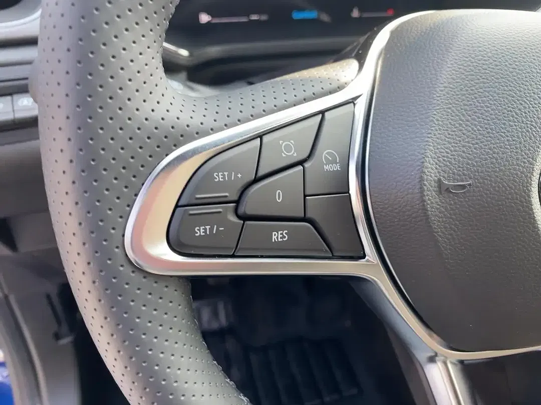 Renault Captur - Thumbnail 15